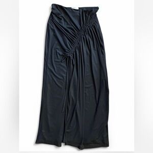 NWOT Topshop black ruched maxi skirt. Size S